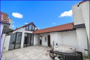Exklusives Penthouse mit Galerie, Dachterrasse & Whirlpool in Ingolstadt – Die vollständige Adresse der Immobilie erhältst du vom Anbieter., 85055 Nordost, Ingolstadt – Vorschaubild 2