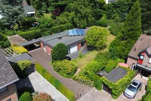 *Gepflegter Bungalow in TOP Lage direkt am Elisabeth-Krankenhaus* – Mönchengladbach – Vorschaubild 1