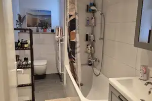 Zwischenmieter*in für meine wunderschöne zentrale Wohnung in Düsseldorf gesucht – Düsseldorf – Vorschaubild 3
