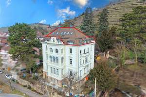 Jugendstil-Juwel mit Dachterrasse, Gartenidylle, 2 Bädern, EBK und Weinbergblick – 70329 Obertürkheim (Ortsteil), Stuttgart – Vorschaubild 3