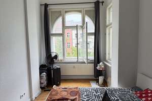 Bezugsfreie Altbauwohnung mit Balkon und Erker in phänomenaler Charlottenburger Lage – Helmholtzstraße 24, 10587 Charlottenburg, Berlin – Vorschaubild 42