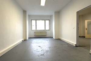 4 Zimmer, Küche, Bad: vielfältig nutzbar. Zum Wohnen, Arbeiten; als Praxis, Gewerbe usw. – Die vollständige Adresse der Immobilie erhältst du vom Anbieter., 12247 Lankwitz, Berlin – Vorschaubild 8