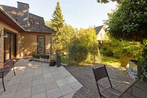 Großes Wohnhaus mit Wärmepumpe und Photovoltaik sowie Keller und Garage in Buchholz in der Nordheide – Die vollständige Adresse der Immobilie erhältst du vom Anbieter., 21244 Buchholz in der Nordheide – Vorschaubild 8