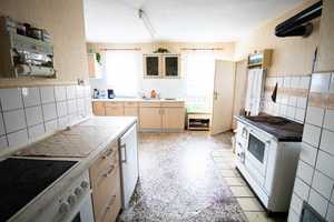 Zweigeschossiges Einfamilienhaus mit Scheune, Nebengelass und Weideflächen in Leutenberg / Hirzbach – Hirzbach 18, 7338 Saalfeld-Rudolstadt (Kreis) – Vorschaubild 8