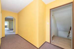 Großzügiges Einfamilienhaus mit Einliegerwohnung, Garten und Entwicklungspotenzial – Die vollständige Adresse der Immobilie erhältst du vom Anbieter., 86179 Haunstetten-Nord, Augsburg – Vorschaubild 22