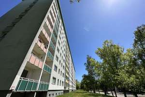 Frisch sanierte 3-Raum-Wohnung in begrünter Wohnlage – Bernsdorfer Str. 101, 9126 Bernsdorf, Chemnitz – Vorschaubild 5