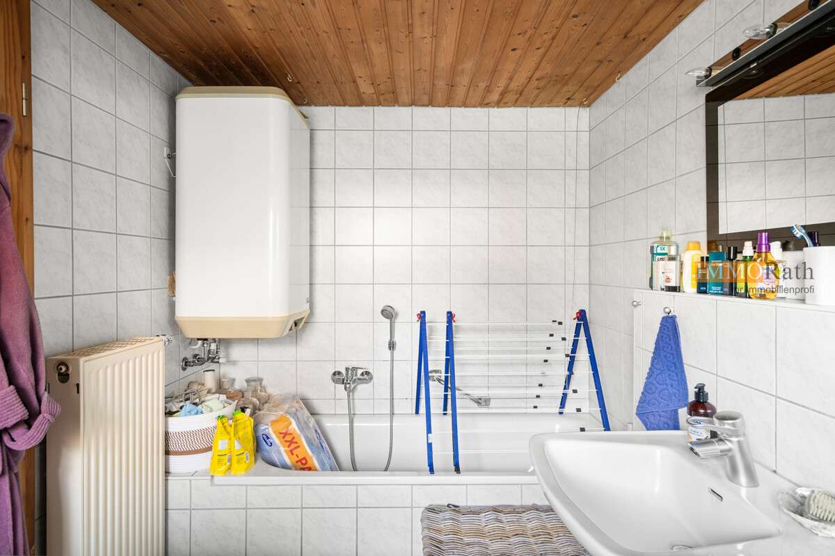 Immobilie in Sasbach am Kaiserstuhl - IMMORath.de - *Kulturdenkmal* 5-Zimmer Doppelhaushälfte mit Charme - Bild 2