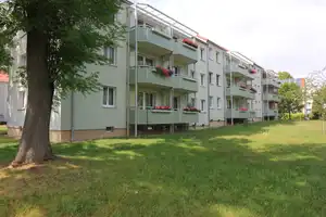 2-Raumwohnung mit Dusche – Zeunerstraße 3, 9117 Chemnitz – Vorschaubild 2