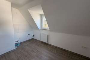 Da kommt man gern Heim. Ansprechende 1,5-Raum-DG-Wohnung – Husarenstr. 16, 44339 Eving (Ortsteil), Dortmund – Vorschaubild 6
