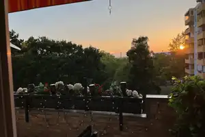 Property thumbnail 1