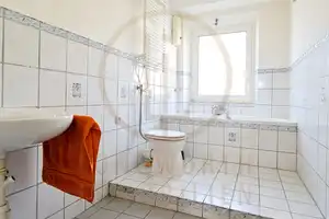 2 Zimmer WG-tauglich, zentral mit U-Bahn vor der Tür – Nürnberg – Vorschaubild 12