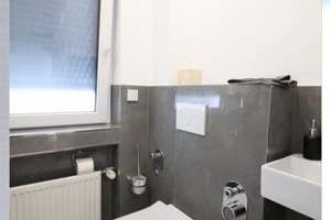 ***Stilvolles MFH in Rodgau - Selbsteinzug oder Vermieten - hier ist beides mögich*** – Die vollständige Adresse der Immobilie erhältst du vom Anbieter., 63110 Rodgau – Vorschaubild 10