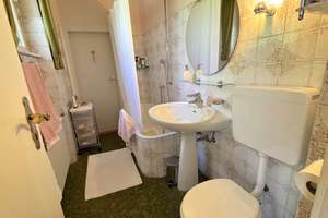 Neu! Frohnau - Charmanter Altbau in ruhiger Lage im Landhausstil mit Modernisierungsbedarf – Die vollständige Adresse der Immobilie erhältst du vom Anbieter., 13465 Frohnau, Berlin – Vorschaubild 5