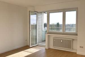 Frisch kernsanierte 3-Zimmer-Wohnung mit Balkon, Aufzug & Stellplatz – ruhige Lage mit Domblick – Die vollständige Adresse der Immobilie erhältst du vom Anbieter., 51103 Höhenberg, Köln – Vorschaubild 2