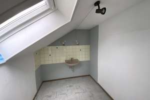 Doppelhaushälfte in Ingolstadt-Nord - Platz für Familie & Freunde  – Die vollständige Adresse der Immobilie erhältst du vom Anbieter., 85055 Nordost, Ingolstadt – Vorschaubild 14