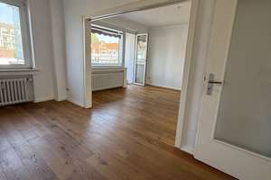 Frisch renovierte 2,5-Zimmerwohnung mitten in Oberkassel mit Loggia – Quirinstr. 11, 40545 Oberkassel, Düsseldorf – Vorschaubild 5