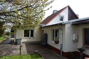 Gemütliches Doppelhaus mit 5 Zimmern in Leipzig