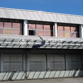 Sofort verfügbar - Halle direkt an der A100!