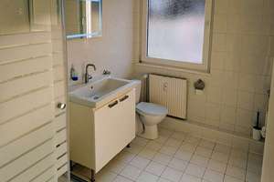 Modernisiertes Wohnen: 2,5-Zimmer-Wohnung in Gelsenkirchen-Schalke – Herbertstr. 13, 45881 Schalke, Gelsenkirchen – Vorschaubild 1