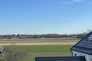 MIT ALPENBLICK: Große Villenhälfte mit Einliegerwohnung + 6 Zimmern + Hobbyraum + großem Garten – Die vollständige Adresse der Immobilie erhältst du vom Anbieter., 80999 Untermenzing, München – Vorschaubild 3
