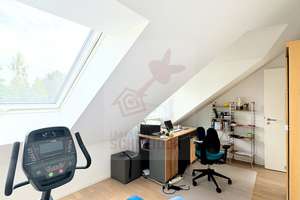 IMMOBILIEN SCHNEIDER - Obermenzing-neuwertige 3-Zi. DG-Wohnung mit Einbauküche und 2 Balkonen – Die vollständige Adresse der Immobilie erhältst du vom Anbieter., 81247 Obermenzing, München – Vorschaubild 17
