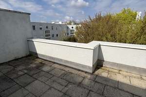 Ab Mittag die Sonne auf 20 m² Dachterrasse genießen -provisionsfrei- – Gustav-Heinemann-Ring  83, 81739 Altperlach, München – Vorschaubild 1