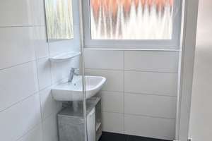 Modernes und möbliertes  WG-Zimmer in direkter Uninähe – Echterdinger Str. 4, 70599 Plieningen (Ortsteil), Stuttgart – Vorschaubild 5