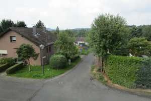 HENNEF Nähe, schönes freist. Einfamilienhaus mit ca. 200 m² WNfl. ca. 643 m² Grst., Garage, Keller – Rhein-Sieg-Kreis – Vorschaubild 45