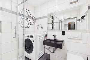 Helle, lichtdurchflutete 2 ZKB Wohnung mit Wintergarten, IN-West nahe Klinikum – Die vollständige Adresse der Immobilie erhältst du vom Anbieter., 85049 Friedrichshofen-Hollerstauden, Ingolstadt – Vorschaubild 6