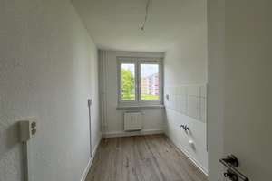 4-Zimmer-Wohnung bequem mit Dusche – Yorckstraße 32b, 9130 Yorckgebiet, Chemnitz – Vorschaubild 7