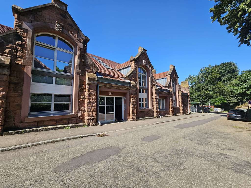 Lahr/ Schwarzwald: Denkmalgeschütztes, exklusives Objekt: 2 - 3 - Zimmerwohnung mit TG - Stellplatz