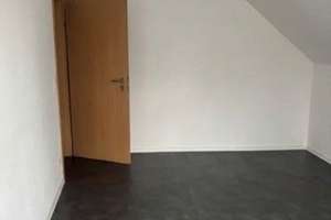 Alltagstauglich wohnen in diesem Endreihenhaus in Essen – 45327 Katernberg, Essen – Vorschaubild 2