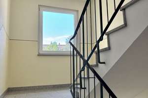 Gefragte Lage von Mainz, 2,5-Zimmer Wohnung, EBK, große Dachterrasse – Illstraße 00, 55118 Neustadt, Mainz – Vorschaubild 9