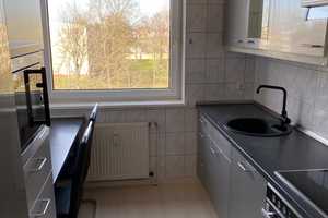 Schöne 3-Zimmer-Wohnung mit Balkon und Einbauküche in Salzgitter – Salzgitter – Vorschaubild 4