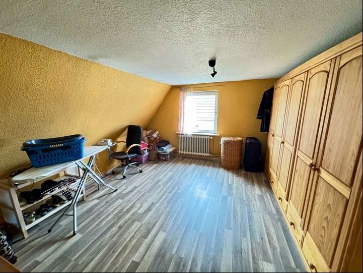 Immobilie in Hasenkrug - Familienhaus mit tollem Grundstück+Photovoltaikanlage für den eigenen Strom - Bild 5