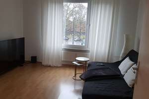 Exklusive 3-Zimmer-Wohnung mit Balkon und EBK in Köln – Eifelstraße 2, 50677 Neustadt/Süd, Köln – Vorschaubild 2