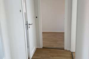 Oststadt, begehrte 3-Zimmer mit Parkett und Balkon – Bernstraße 3, 30175 Oststadt, Hannover – Vorschaubild 2