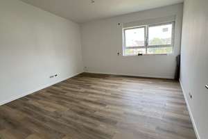 Erstbezug nach Kernsanierung / Fußbodenheizung /2 Zimmer mit Gartennutzung – Die vollständige Adresse der Immobilie erhältst du vom Anbieter., 45147 Holsterhausen, Essen – Vorschaubild 1