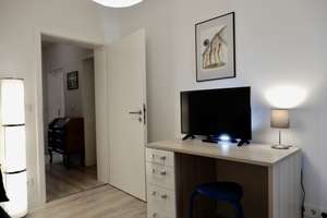 Neu renoviertes voll möbliertes Reiheneckhaus in München Obermenzing – 81247 Obermenzing, München – Vorschaubild 19