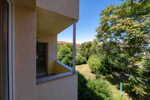 *PRAKTISCHer Grundriss_Tageslichtbad_Balkon_AR_familiäres Flair_VIEL GRÜN_HANSEVIERTEL – Geschwister-Scholl-Straße 17, 99085 Erfurt – Vorschaubild 1