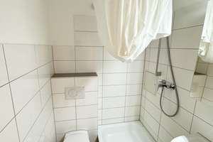 Koffer packen und in eine möblierte Wohnung mit Stellplatz nahe der Universität einziehen. – Richard-Schirrmann-Straße 16, 55129 Hartenberg-Münchfeld, Mainz – Vorschaubild 5