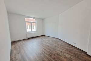 Modernisierte 3-Zimmer-Wohnung mit Balkon und Fußbodenbelag in Bremerhaven-Lehe! – Fritz-Reuter-Straße 31, 27568 Lehe, Bremerhaven – Vorschaubild 4