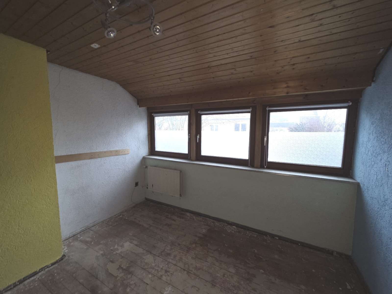 Immobilie in Untermerzbach - Großzügiges EFH (Wfl. 195 m²) mit Garage und sonnigem Garten in Siedlungslage von Untermerzbach
 - Bild 8