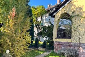 Großzügiges Mehrfamilienhaus mit zwei Gebäuden in Bergen-Enkheim – Die vollständige Adresse der Immobilie erhältst du vom Anbieter., 60388 Bergen-Enkheim, Frankfurt am Main – Vorschaubild 3