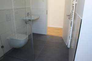 lichtdurchflutete DG-Wohnung provisionsfrei zum Verkauf – Petersburger Straße 39, 10249 Friedrichshain, Berlin – Vorschaubild 7