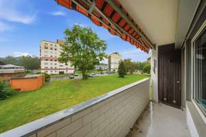 Renovierungsbedürftige 3-Zimmer-Wohnung mit Loggia und Stellplatz in Leverkusen-Rheindorf – 51371 Rheindorf, Leverkusen – Vorschaubild 8