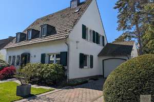Meerbusch: Platz für die ganze Familie!