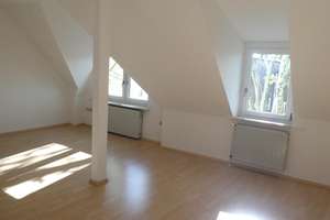 Renovierte 70 m² Dachgeschoss-Eigentumswohnung - Dortmund-östl. Innenstadt/Körne – Die vollständige Adresse der Immobilie erhältst du vom Anbieter., 44143 Kaiserbrunnen, Dortmund – Vorschaubild 9