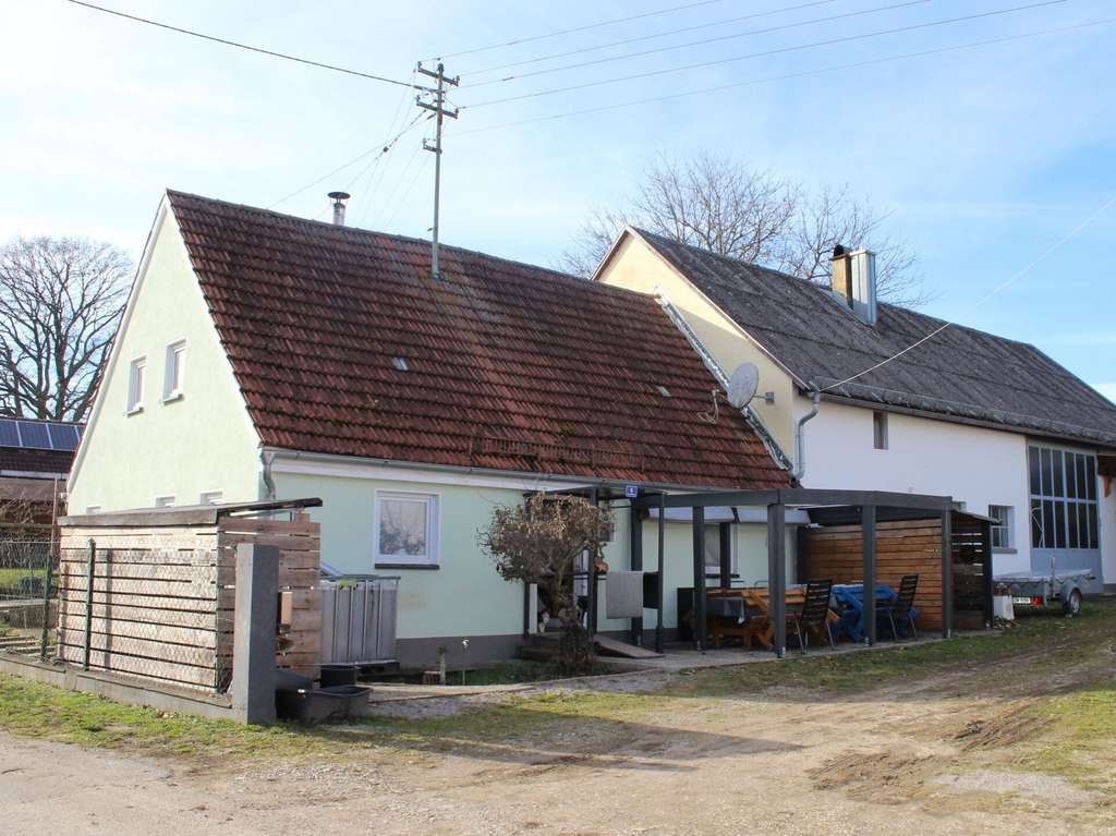 Immobilie in Ehingen - Kleines Haus mit großem Potential - 
Werkstatt und Ausbaureserve in naturnaher Lage - Bild 0