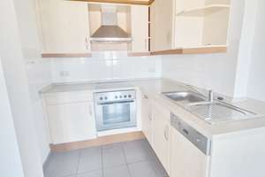Dachgeschosswohnung in Stadtfeld Ost – Olvenstedter Str. 15, 39108 Stadtfeld Ost, Magdeburg – Vorschaubild 4